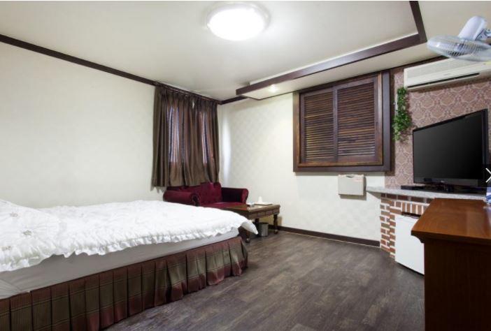 Bali Motel Daejeon Exterior photo