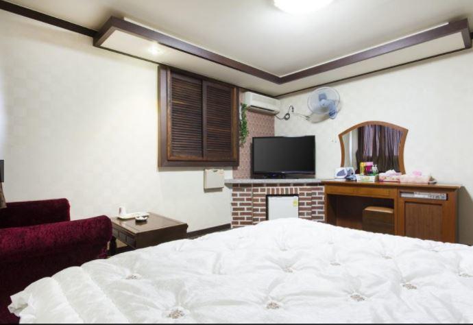 Bali Motel Daejeon Exterior photo