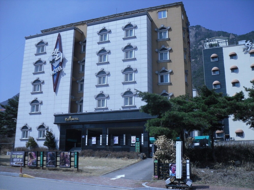 Bali Motel Daejeon Exterior photo